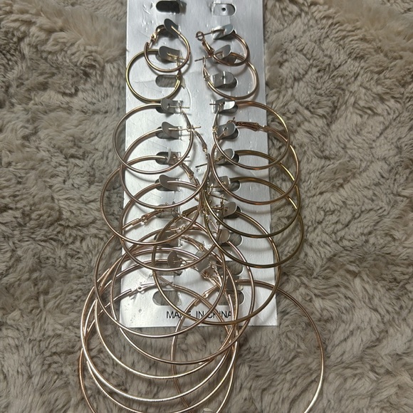 Rose gold finish hoop earrings with wires perfect to share or gift NWT 10 pair - Picture 1 of 3